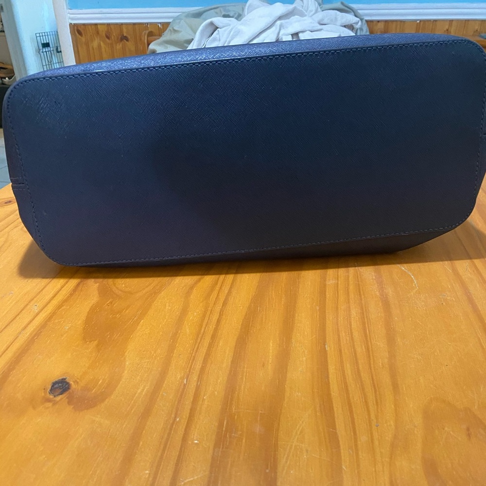 Michael Kors large navy blue purse - Picture 5 of 11